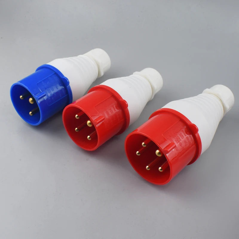 Conector Industrial IP44 Impermeable – Enchufe de Pared para Conexión Eléctrica 16A/32A (3-5 Pines)